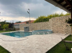 Parche Amigos Piscina en Finca